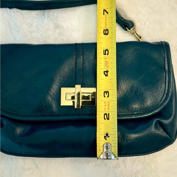 EUC: Relic Teal Crossbody Clutch Purse w/ Built in Wallet - Picture 8 of 10